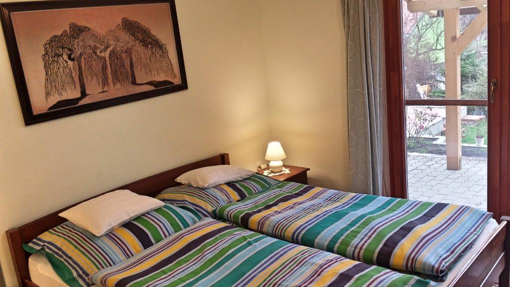 Virág Apartmanház Sopron Exterior foto